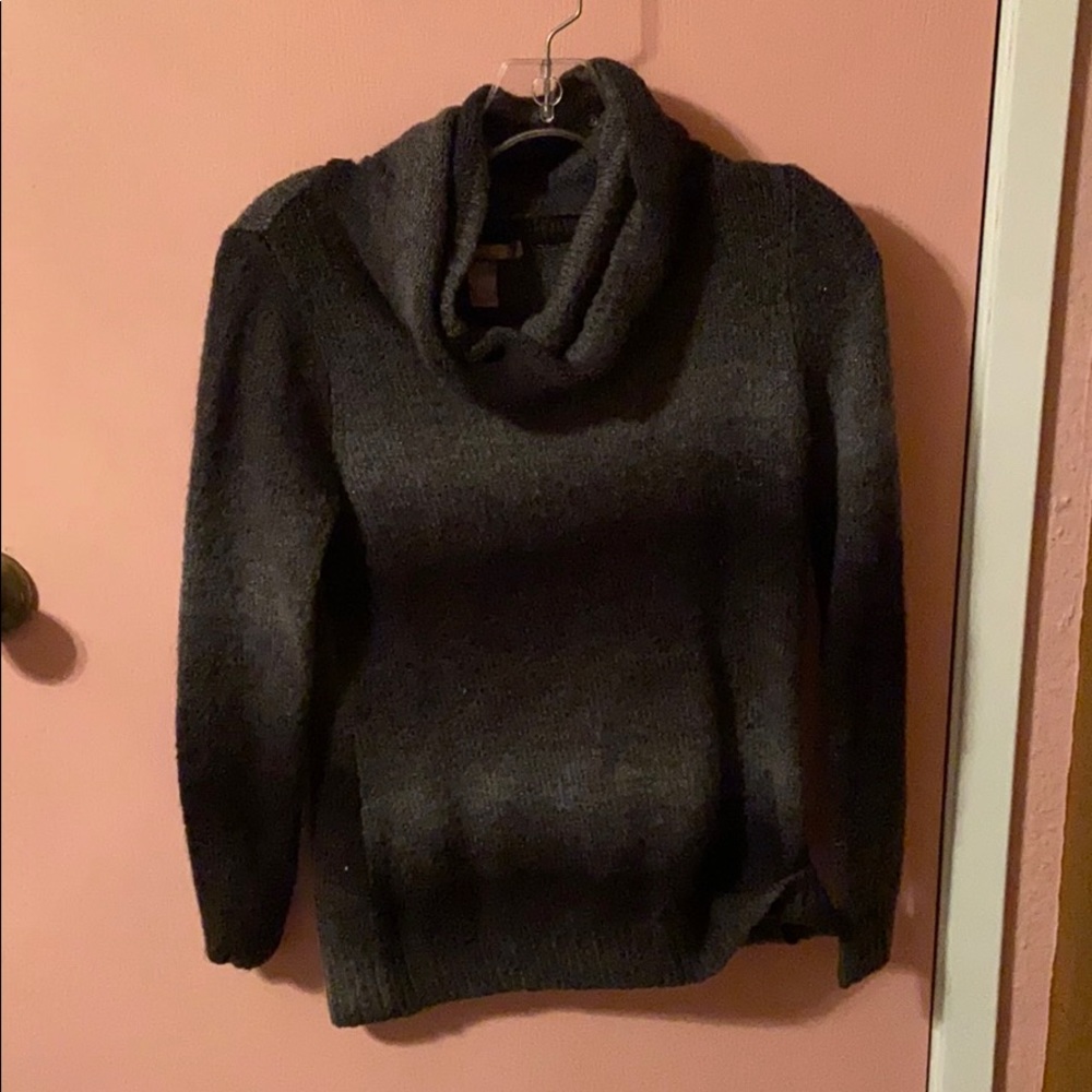 White Stag Black Soot Combo Sweater